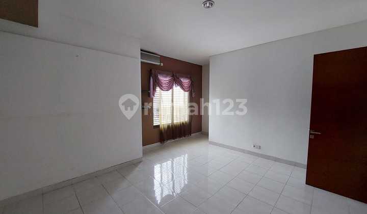 The Green, Blossom Ville, BSD, negotiable price.