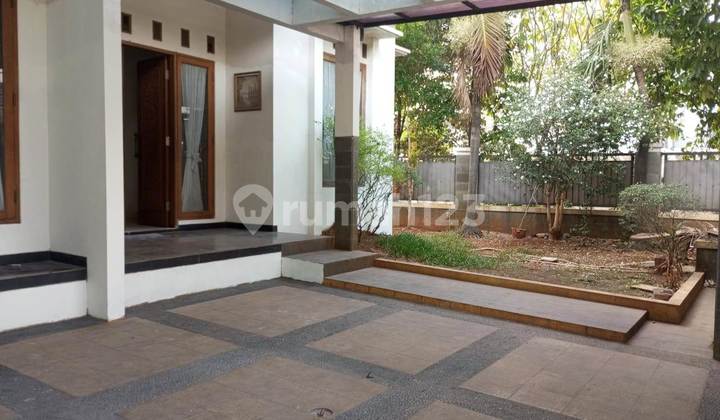 Rumah 2lt 258m type 5KT Metland Menteng Cakung Jakarta Timur Rumah 2lt 258m type 5KT Metland Menteng Cakung Jakarta Timur
