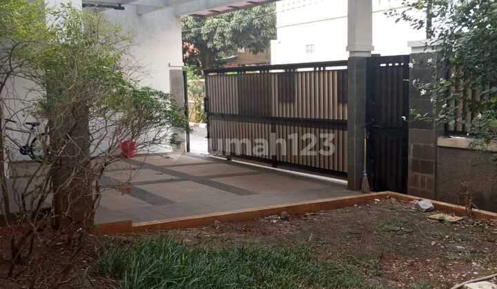 Rumah 2lt 258m type 5KT Metland Menteng Cakung Jakarta Timur 2