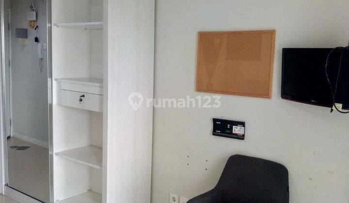 Metropark Residences Kedoya Studio Semi Furnish, View City 3