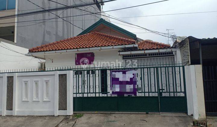 Rumah di Duri Kepa Baru di Renovasi Furnished Bagus 1