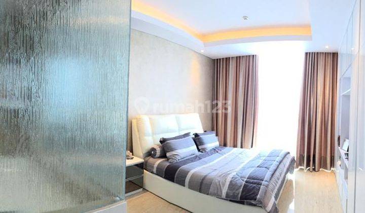 Dijual Apartement The Windsor 4 BR Furnished Bagus, Puri Indah 2