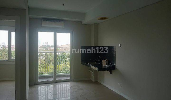 Apartement Metro Park Residence 2 BR Unfurnished Bagus, Kedoya 1