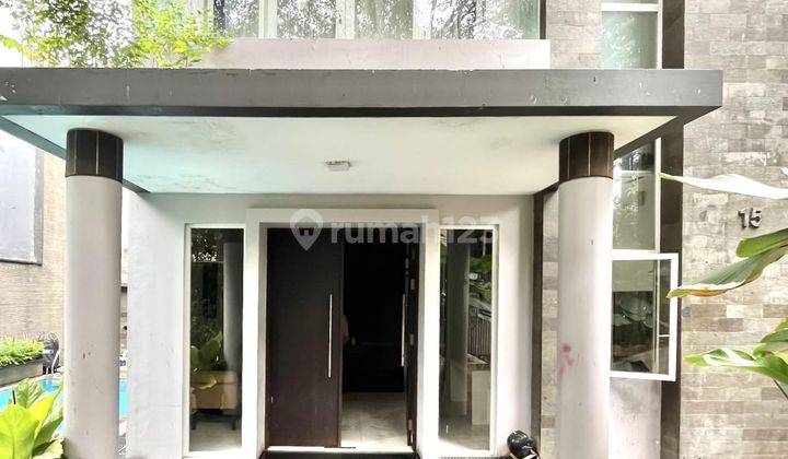 Dijual Rumah 2 Lantai Bagus Shm, Dekat Central Park 2