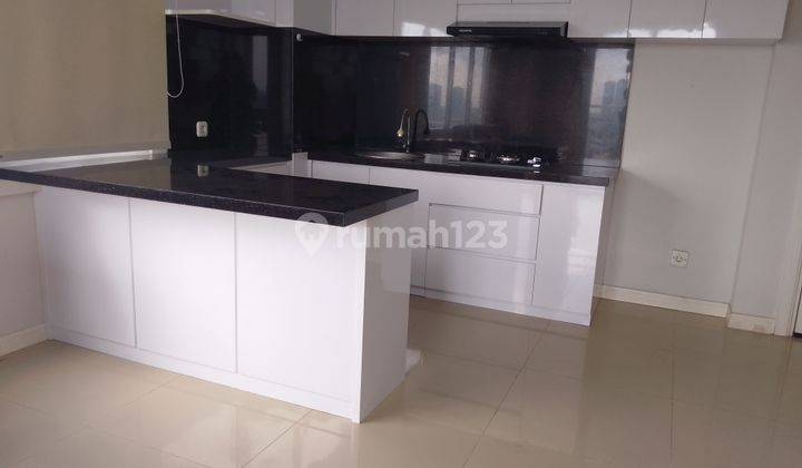 Apartement Metro Park Residence 2 BR Semi Furnished Bagus, Kedoya 2