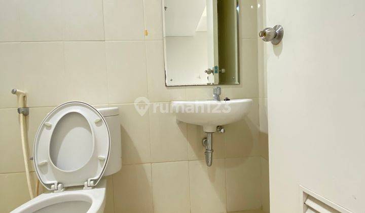 Studio Unfurnish Apartemen Metropark Residence Posisi Hook 6