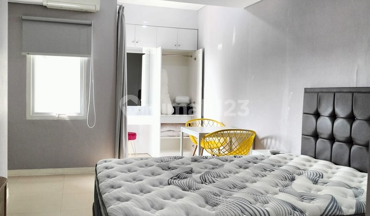 APARTEMEN METRO PARK RESIDENCE STUDIO FURNISH SEWA DI JAKBAR
