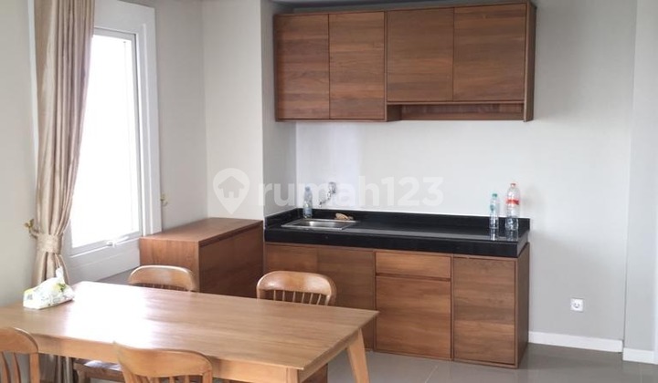 APARTEMEN METRO PARK RESIDENCE 3BR FURNISH JUAL DI JAKBAR