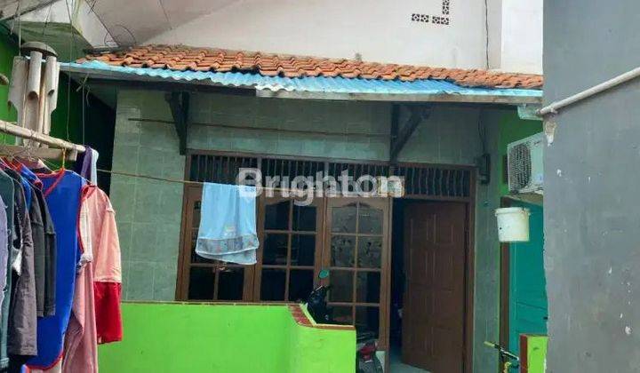 Rumah  Harga Menarik di belakang Mall Margo City Depok 1