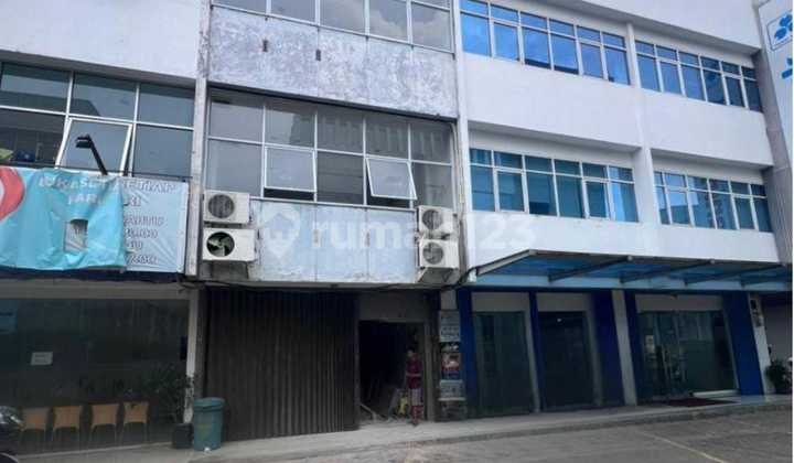 New Intercon Plaza Boulevard 3-Story Shophouse@Ready to Occupy Strategic Location