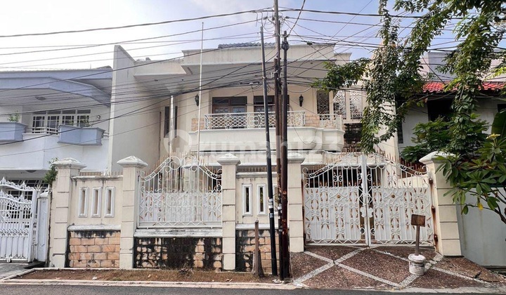 Rumah 2 Lantai Best Lokasi Dekat 3 Mall 2 Universitas Jalan Besar