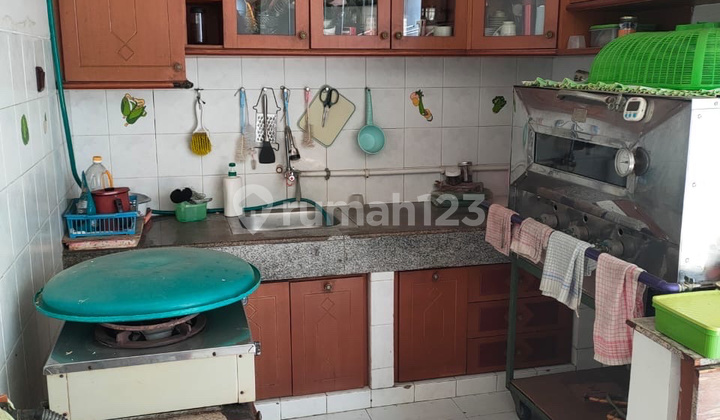 Rumah Furnished Darmo Indah Asri Surabaya Siap Huni 2