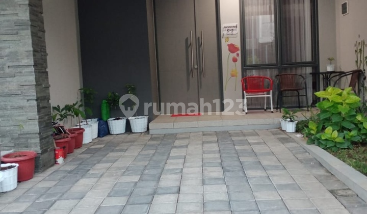 Rumah 2 lantai Minimalis Springville 2