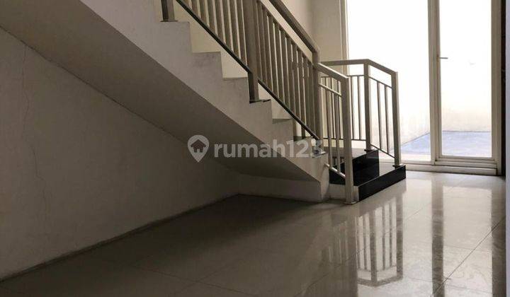 Rumah 2 lantai Dukuh Kupang di Perumahan CASA jl.Dukuh Kupang Baru SHM 2