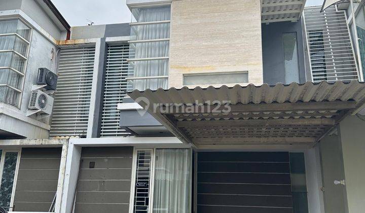 Disewakan.rumah 2.lantai.royal.park.residence Bagus SHM di Gununganyar 1