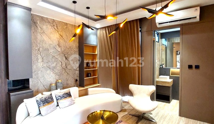 Rumah Luxury 7x15 4KT Cluster Vastu Jakarta Garden City Jgc