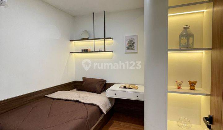 Rumah Cantik Modern Furnished Banyaksumba Kota Baru Parahyangan 2