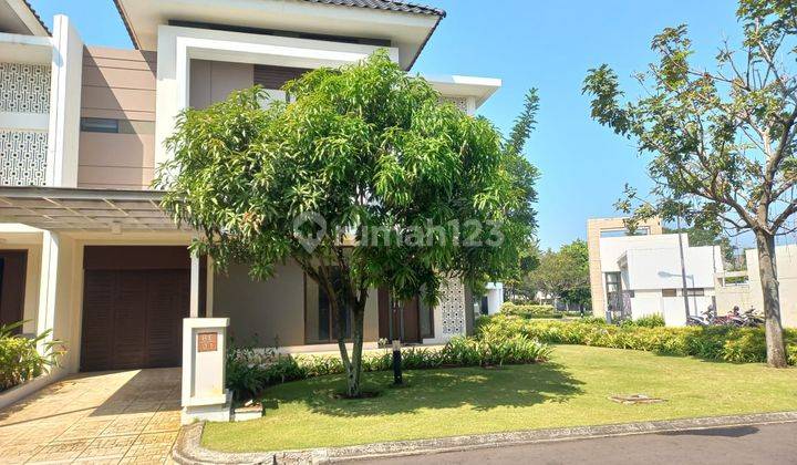 Rumah Hook Modern Minimalis di Cluster Btari Summarecon Bandung 1