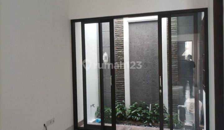 Pondok Bambu Rumah Baru 3m Nego 2lantai Furnished Kitchen Set  2