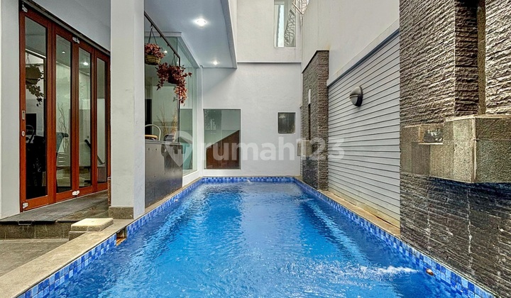 Rumah Mewah dekat Citos Cilandak Barat, Jakarta Selatan