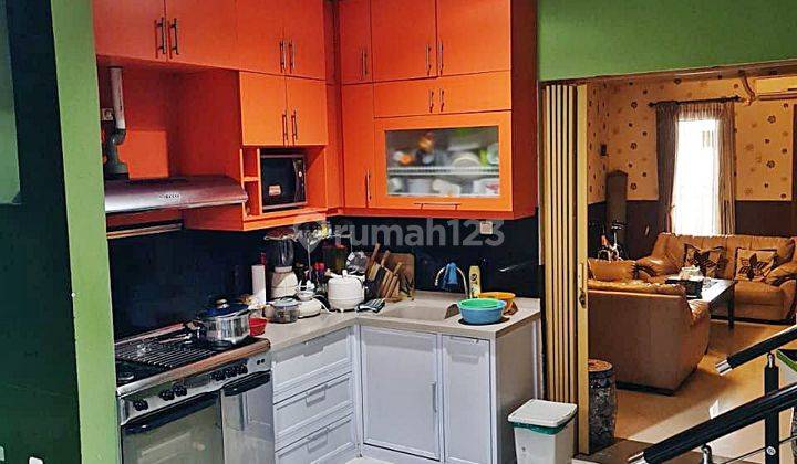 Rumah Bagus 3 Lantai Termurah di Gandaria, Jakarta Selatan 2