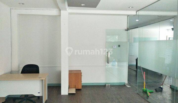 Dijual Rumah Kantor di Jl. Lamandau, Kebayoran Baru, Jaksel 2