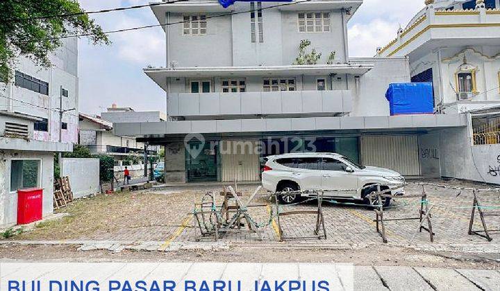 Gedung Mini Building Rumah Sakit di Pasar Baru Sawah Besar 1