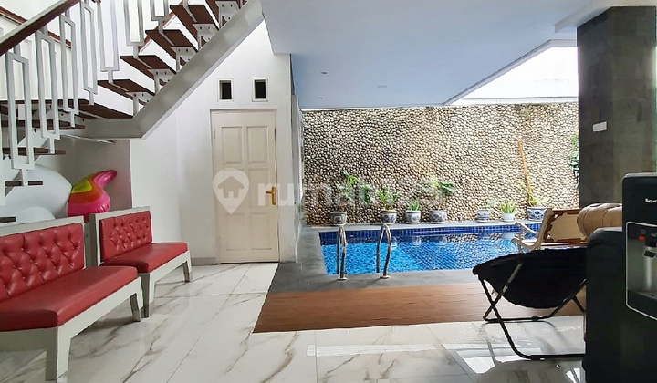 Dijual Rumah Dgn S.pool di Jl Benda Blok M Kebayoran Baru, Jaksel 2