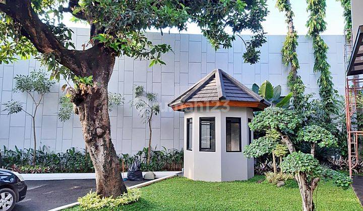 Rumah Mewah di Jl Jaya Mandala, Patra Kuningan, Jakarta Selatan 2