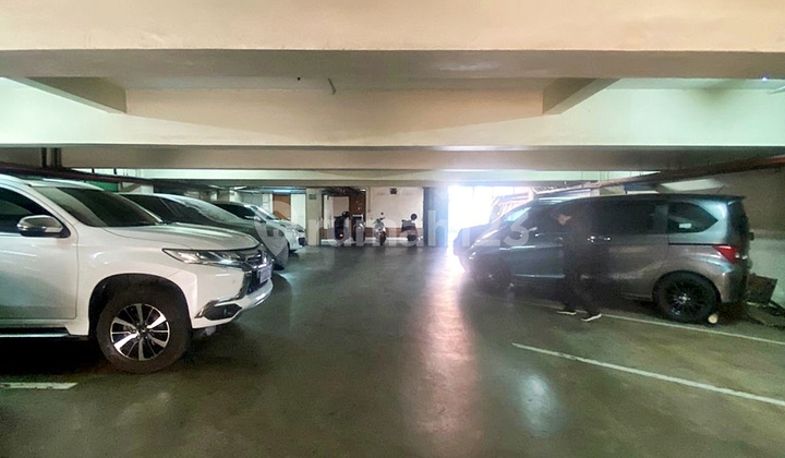 Gedung Perkantoran Megah Area Gondangdia, Menteng, Jakarta Pusat