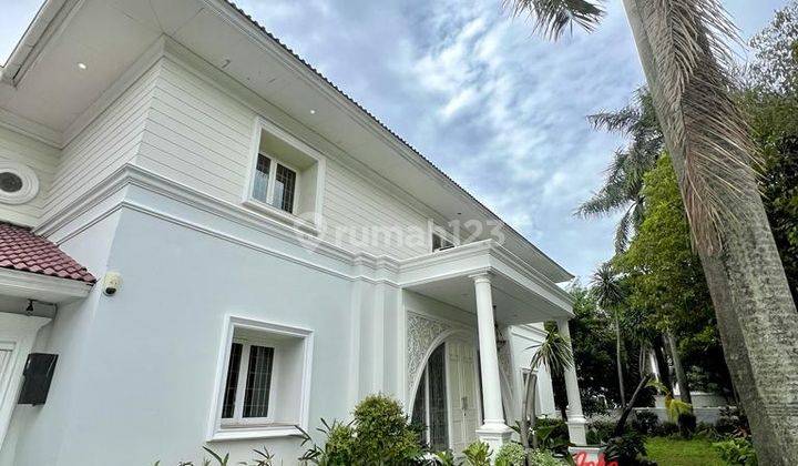 White House Super Mewah Jl. Kartika Utama Pondok Indah, Jakarta 2