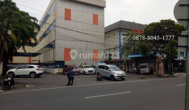 Gedung Building Ex Kampus di Jl Halimun Guntur Setia Budi, Jaksel 2