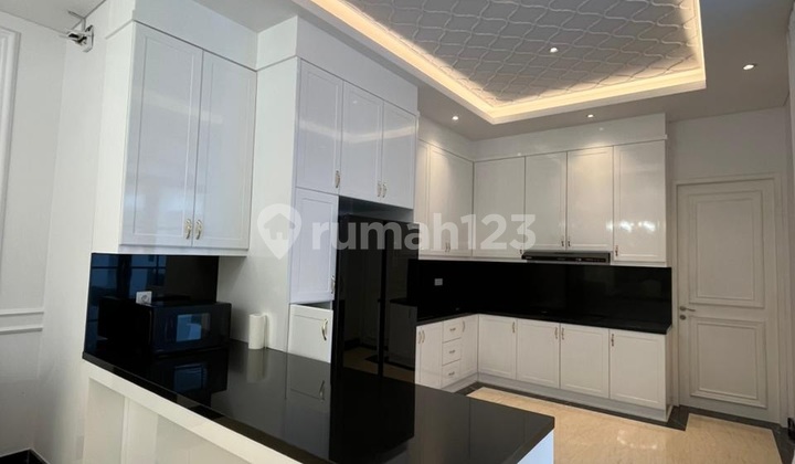 Rumah Super Mewah Design Klasik Modern di Menteng Jakarta Pusat 2