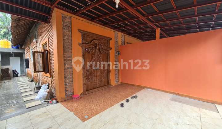 Rumah Gebyoh Jawa Kt 3, Carport 2 Jl. Utama, Srengseng Sawah, Jagakarsa Rumah Gebyoh Jawa Kt 3, Carport 2 Jl. Utama, Srengseng Sawah, Jagakarsa