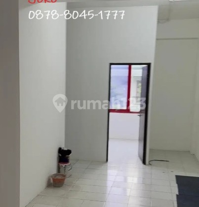 Selling at a Loss...4-Story Shop House CHEAP in Exclusive Complex Tanjung Barat Mas, South Jakarta 2