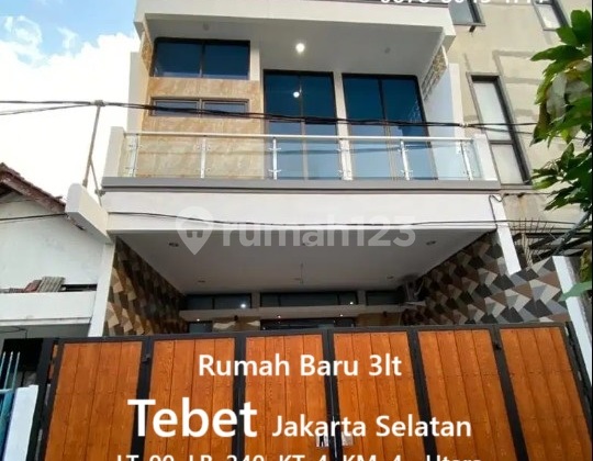Rumah Baru dan Mewah 3 Lt dekat Tebet Eco Park Jl. Tebet Timur, Jaksel