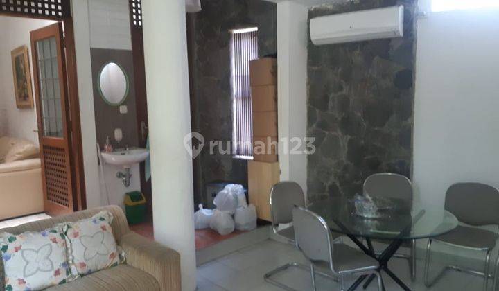 Rumah Bagus Pusat Kota Diponegoro Dekat Gedung Sate Bandung 8