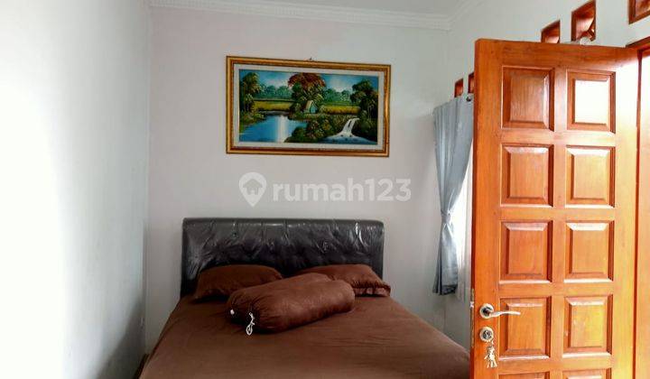 Rumah Villa Plus Cafe di Sindanglaya Arcamanik Bandung 9