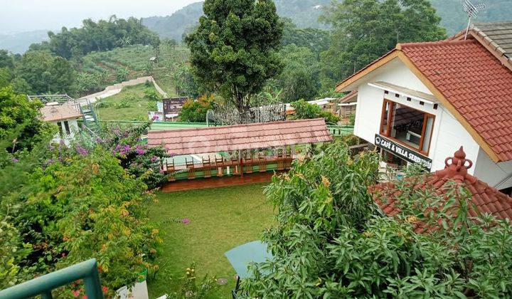 Rumah Villa Plus Cafe di Sindanglaya Arcamanik Bandung 12