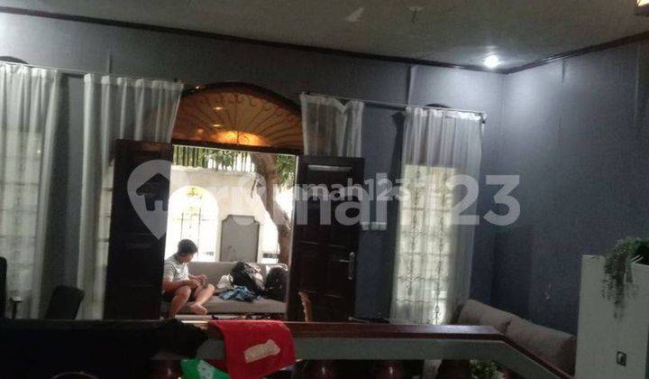 Disewakan Rumah Siap Huni Kawasan Elite Tebet Jakarta 2
