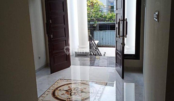 Dijual Murah Rumah Mewah di Cempaka Putih Jakarta Pusat 1