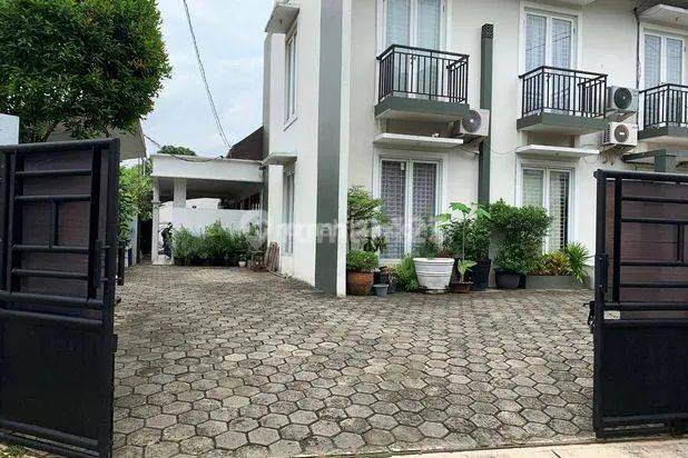 Dijual Banting Harga ! Rumah Induk Dan Kost Di Guntur Jakarta Sel 1