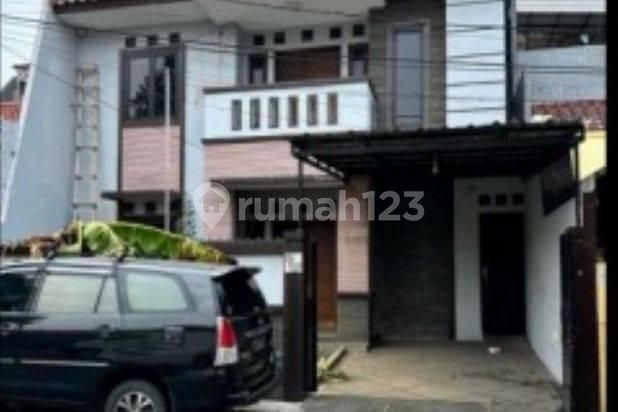 For Sale 2-Story House in Kelapa Dua Kebon Jeruk, West Jakarta 2