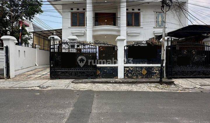 Disewakan Rumah Mewah Lokasi Strategis Di Tebet Timur Jakarta 1