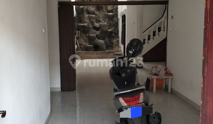Disewakan Rumah Siap Huni 2 Lantai Di Tebet Jakarta