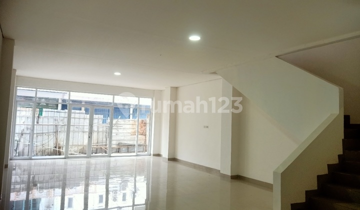 Dijual Cepat Ruko Baru Lokasi Strategis Di Tebet (d) Dijual Cepat Ruko Baru Lokasi Strategis Di Tebet (d)