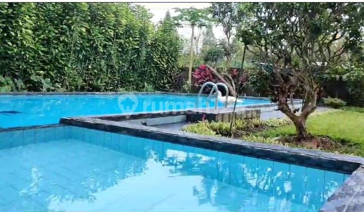 Dijual Villa Bagus Furnished Di Jalan Raya Puncak  Cisarua Bogor
