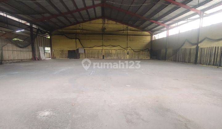 Disewakan Gudang Luas Lokasi Strategis Di Jatinegara 1