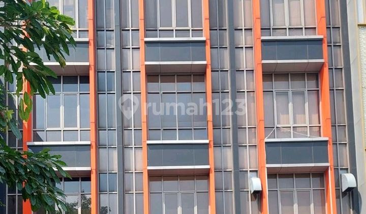 For Sale Rawamangun 4 1/2 Floor Shop House with Spacious Parking Rawamangun For Sale Rawamangun 4 1/2 Floor Shop House with Spacious Parking Rawamangun