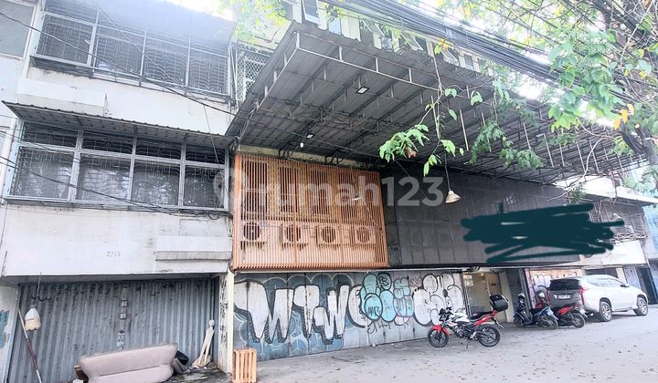 For Sale Penjaringan 4-Storey Shophouse Main Road Penjaringan Jakarta 2